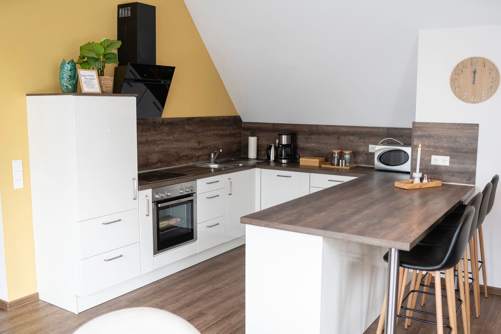 Wellenreiter – Küche / Küchenzeile, Ferienwohnung in Bad Zwischenahn